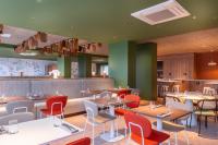 Restaurace v ubytování The Originals City, Hôtel Alteora, Poitiers Site du Futuroscope