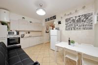 Kuchnia lub aneks kuchenny w obiekcie Gallery Home