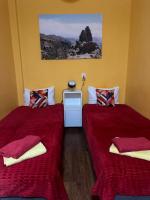Postel nebo postele na pokoji v ubytování Travel House Wroclaw