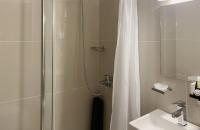 Messini Hotelにあるバスルーム