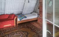 Łóżko lub łóżka w pokoju w obiekcie Cozy Home In Stara Dobrzyca With Wifi