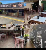 Εστιατόριο ή άλλο μέρος για φαγητό στο Apartamentos H Gonzalez. Wifi A/C free parking