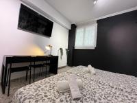 Posteľ alebo postele v izbe v ubytovaní Cyber Loft - Futuristic Athens VIPGreece