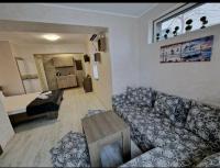 A seating area at Guest House Simon Green