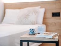 Posteľ alebo postele v izbe v ubytovaní Sweet Lloret Suites