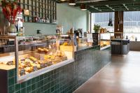 Toit hotelli aladel või selle läheduses