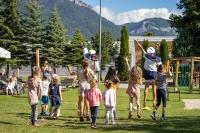 Hostia v ubytovaní Villa Betula Resort & Camping