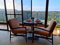 Un balcon sau o terasă la Alvea Hotel and Residences