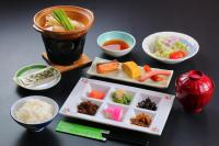ホテルの敷地内または近くでの食事または食べ物
