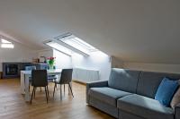 A seating area at Sky View Apartment