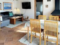Posezení v ubytování Holiday home Vollsjö