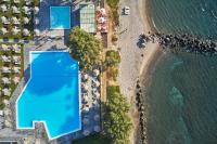 Bazén v ubytovaní Atlantica Beach Resort Kos alebo v jeho blízkosti