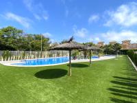 The swimming pool at or close to Magnifico apartamento de planta alta LA ISLA