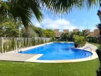 The swimming pool at or close to Magnifico apartamento de planta alta LA ISLA