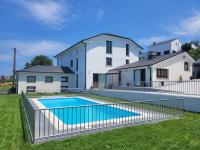 Bazén v ubytování Apartamentos Casona del Campo nebo v jeho okolí