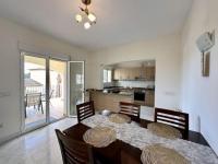Kuchyňa alebo kuchynka v ubytovaní Three bedroom villa with private pool in Moraira