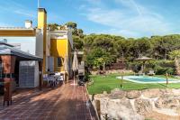 Bazén v ubytovaní Casa El Lago Alojamiento Rural alebo v jeho blízkosti