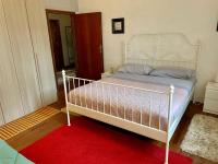 Łóżko lub łóżka w pokoju w obiekcie La Maison de Mathilde