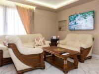TV a/nebo společenská místnost v ubytování Paradise Center Premium Suite 1
