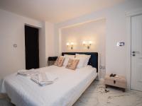 Postel nebo postele na pokoji v ubytování Paradise Center Premium Suite 2