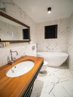 Koupelna v ubytování Paradise Center Premium Suite 2