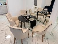 Posezení v ubytování Paradise Center Premium Suite 2