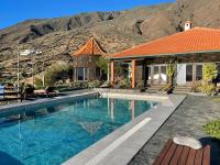 The swimming pool at or close to Casa La Lachita