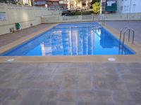 Bazén v ubytování BENIDORM PLAYA LEVANTE nebo v jeho okolí