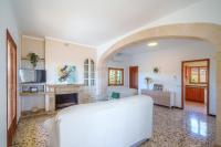 TV a/nebo společenská místnost v ubytování Casa SES SAVINES BEACH Cala Llombards by Mallorca Villa Selection