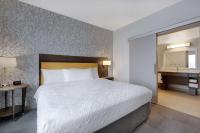 Home2 Suites By Hilton Las Vegas Southwest I-215 Curveにあるベッド