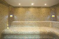 Postel nebo postele na pokoji v ubytování Mantar Spa Hotel