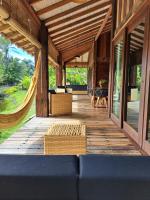 Woodstock Bungalow - Barra Grande - condo frente praiaにあるシーティングエリア