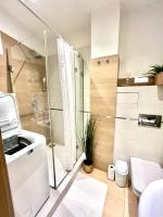 Kúpeľňa v ubytovaní Apartment Jenny - Old Town, Free Private Parking, AC