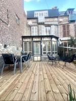 Balkón alebo terasa v ubytovaní Maison familiale de ville à Etretat