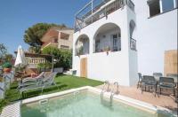 Bazén v ubytovaní SeaHomes Vacations, LA CASA BLUE Mediterranean Lifestyle alebo v jeho blízkosti