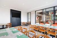 Χώρος καθιστικού στο ibis Jakarta Raden Saleh