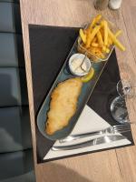 Jídlo v hotelu nebo okolí