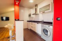 Kuchyň nebo kuchyňský kout v ubytování Apartamentos Spa Villa Pasiega