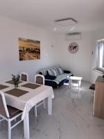 Część wypoczynkowa w obiekcie Apartmani Totić