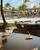 Un restaurante u otro lugar para comer en Salinas Exclusive Resort