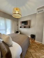 Hotel Facon Grandeにあるテレビまたはエンターテインメントセンター