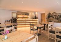 Khu vực ghế ngồi tại Hotel Helvetia