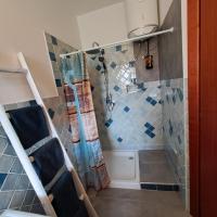 A bathroom at L'Ancora La Ciaccia