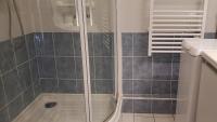Plan piętra w obiekcie Appartement avec terrasse, garage, au centre-ville de Perros-Guirec - Réf 950