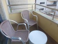 Balkón nebo terasa v ubytování Apartamento en urbanización con piscina en Playa de Silgar