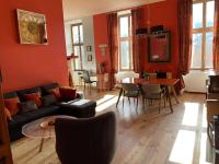 Część wypoczynkowa w obiekcie Magnifique appartement 8 couchages dans villa historique