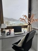 Nespecifikovaný výhled na hory nebo výhled na hory při pohledu z apartmánu