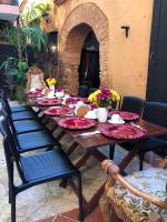 Jídlo v hotelu nebo okolí