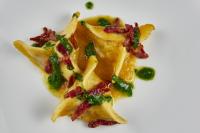 Jídlo v hotelu nebo okolí