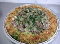 Jídlo v hotelu nebo okolí